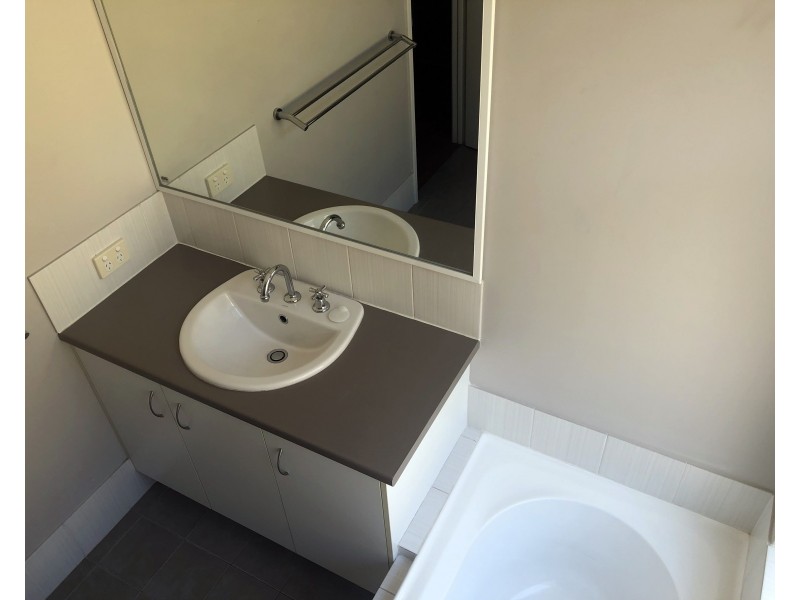 7/13 Devonshire Terrace, Armadale WA 6112