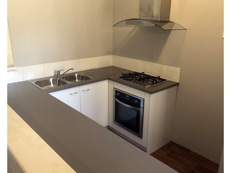 7/13 Devonshire Terrace, Armadale WA 6112