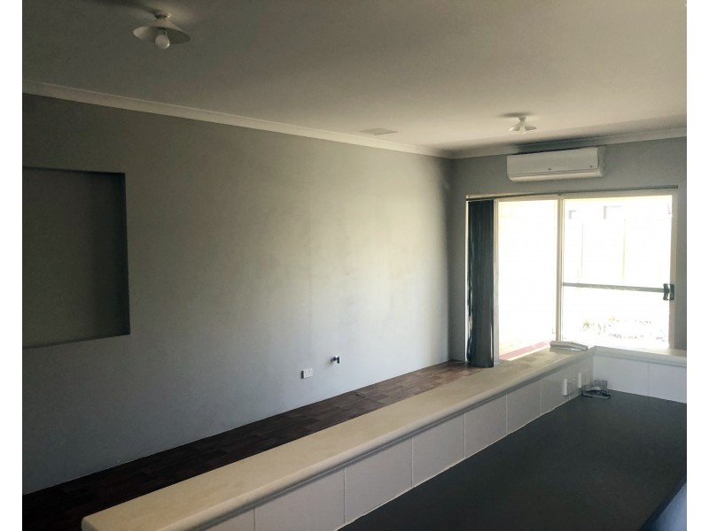 7/13 Devonshire Terrace, Armadale WA 6112