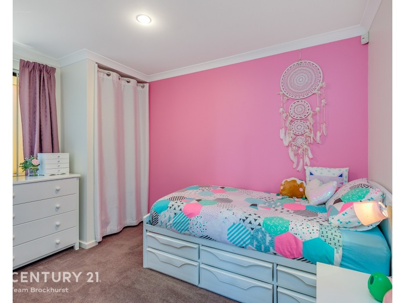 43 Canna Drive, Canning Vale WA 6155