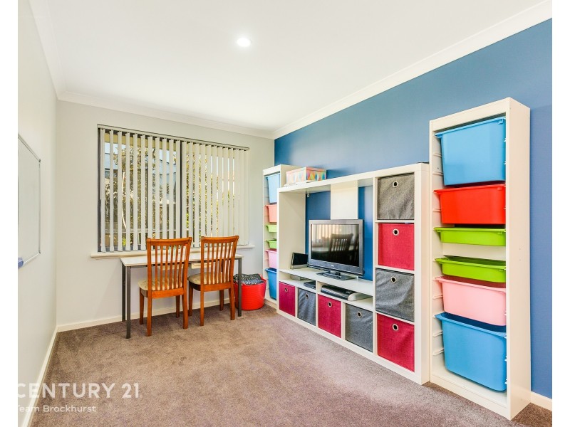 43 Canna Drive, Canning Vale WA 6155