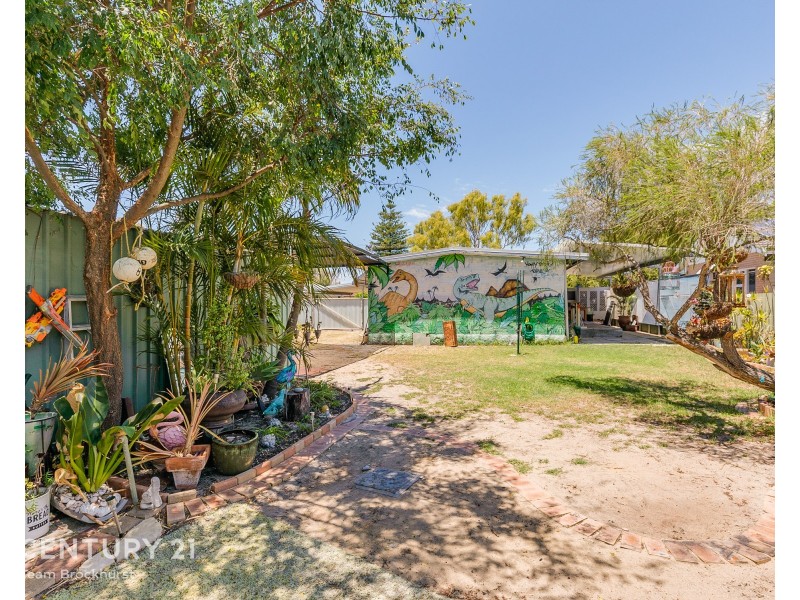 20 Kenmare Avenue, Thornlie WA 6108