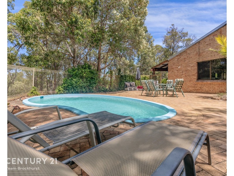 42 Wallangarra Drive, Bedfordale WA 6112