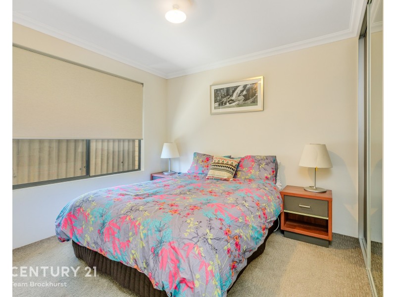 61B Thornlie Ave, Thornlie WA 6108