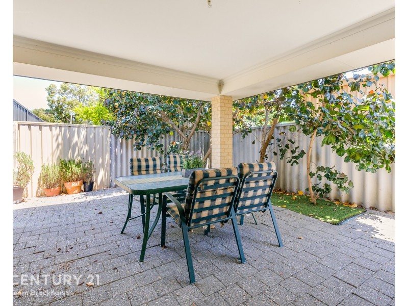61B Thornlie Ave, Thornlie WA 6108