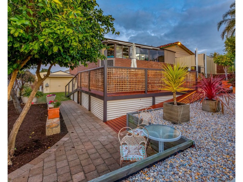 9 Bluebell Court, Thornlie WA 6108