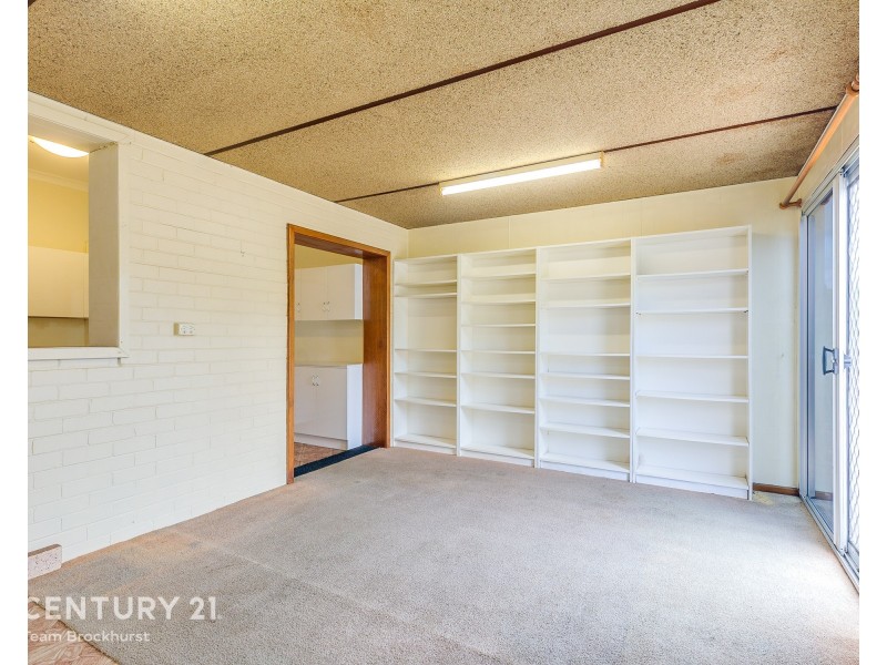 225 Hamilton Street, Queens Park WA 6107