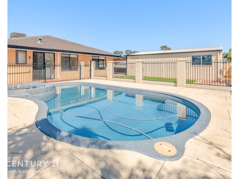 6 Clune Court, Huntingdale WA 6110