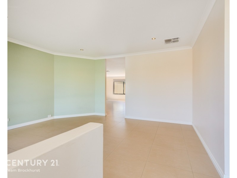 6 Clune Court, Huntingdale WA 6110