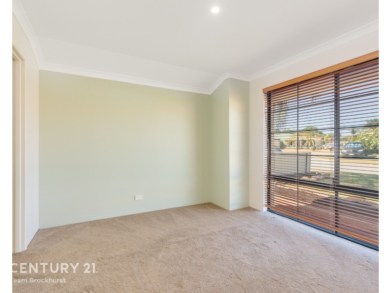 6 Clune Court, Huntingdale WA 6110