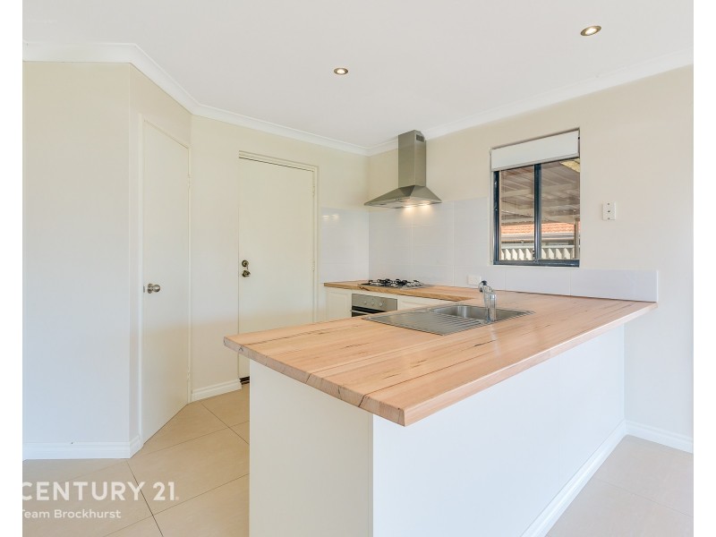 6 Clune Court, Huntingdale WA 6110