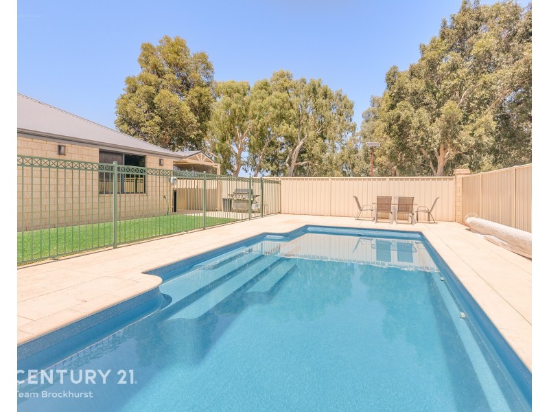 12 Pamplona Drive, Seville Grove WA 6112