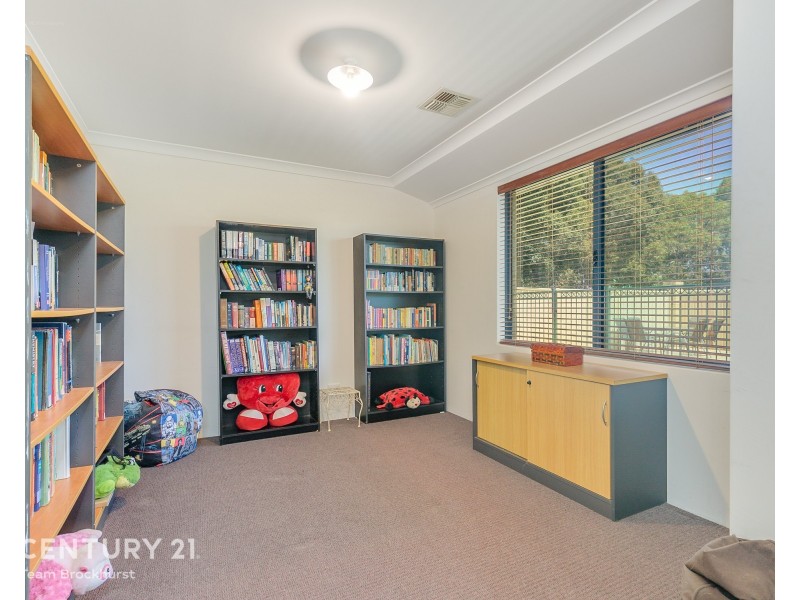 12 Pamplona Drive, Seville Grove WA 6112