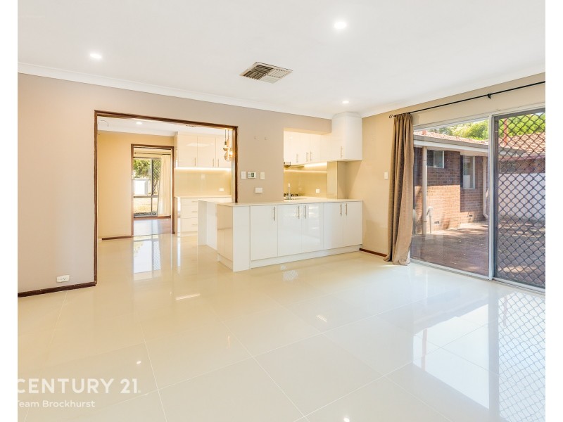 14 Tawny Way, Thornlie WA 6108