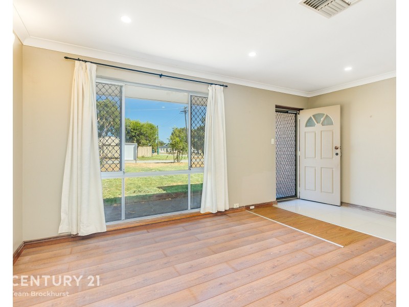14 Tawny Way, Thornlie WA 6108