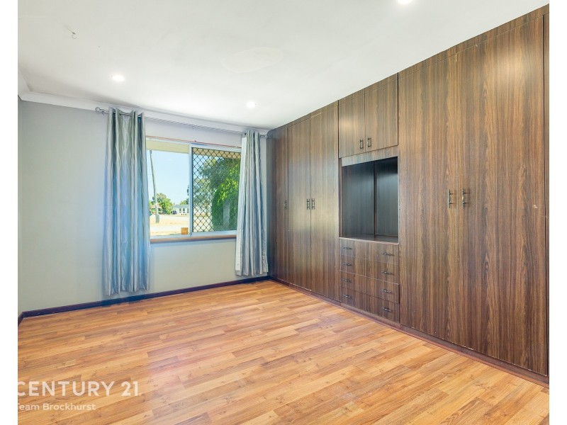 14 Tawny Way, Thornlie WA 6108