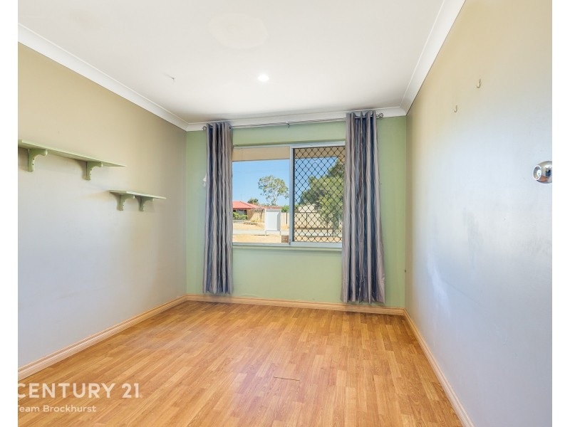 14 Tawny Way, Thornlie WA 6108
