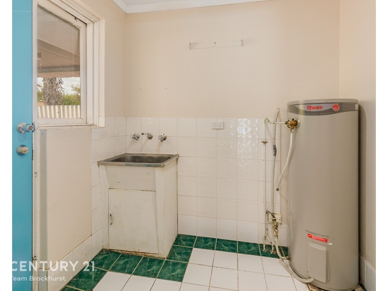 43 Partridge Way, Thornlie WA 6108