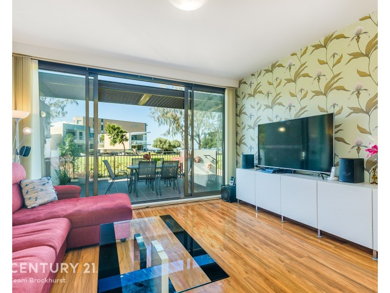 3/37 Orsino Boulevard, North Coogee WA 6163