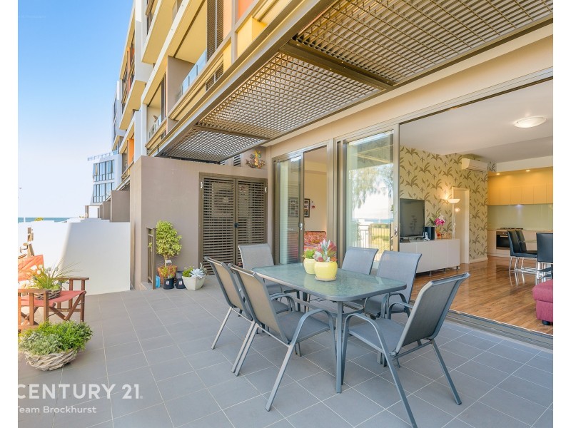 3/37 Orsino Boulevard, North Coogee WA 6163