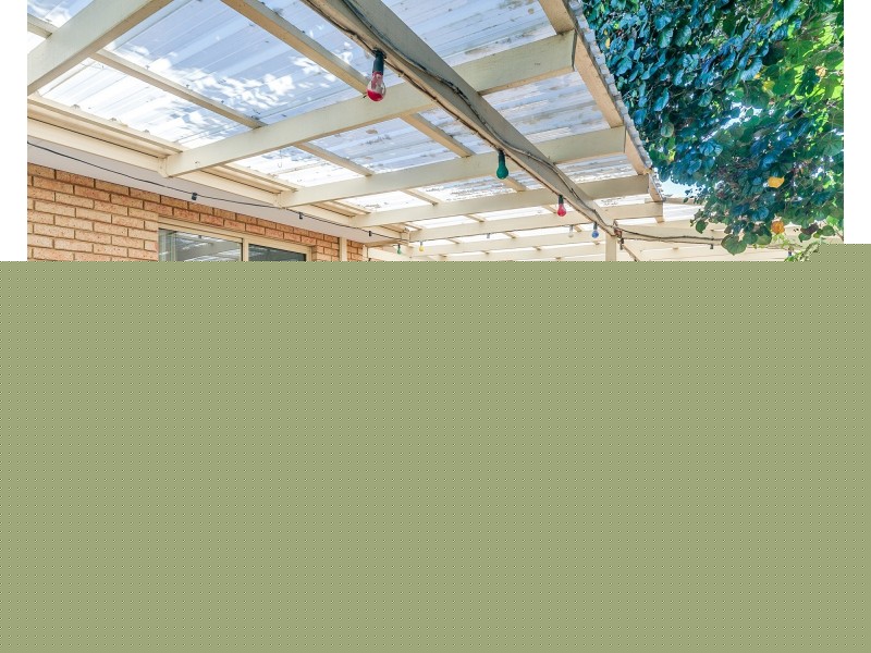 17 Murdoch Road, Thornlie WA 6108