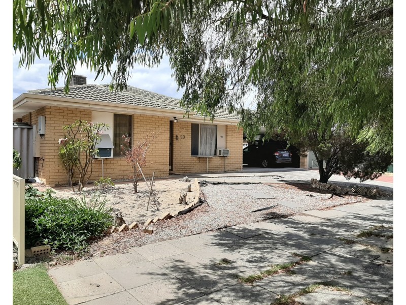 23 Carpenteria Crescent, Kenwick WA 6107