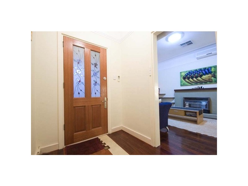 100a Monash Avenue, Como WA 6152