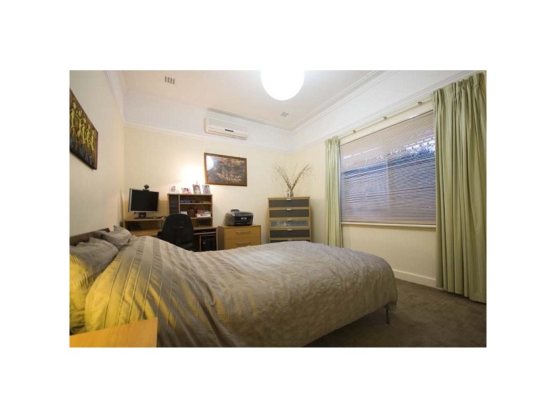 100a Monash Avenue, Como WA 6152