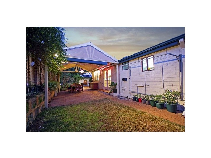 100a Monash Avenue, Como WA 6152