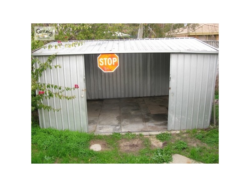 Seville Grove WA 6112