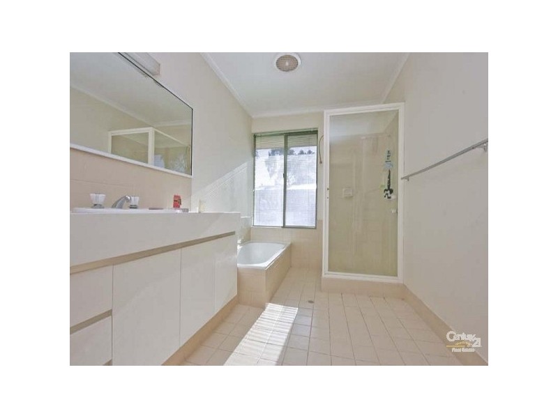 142 Station Street, Martin WA 6110