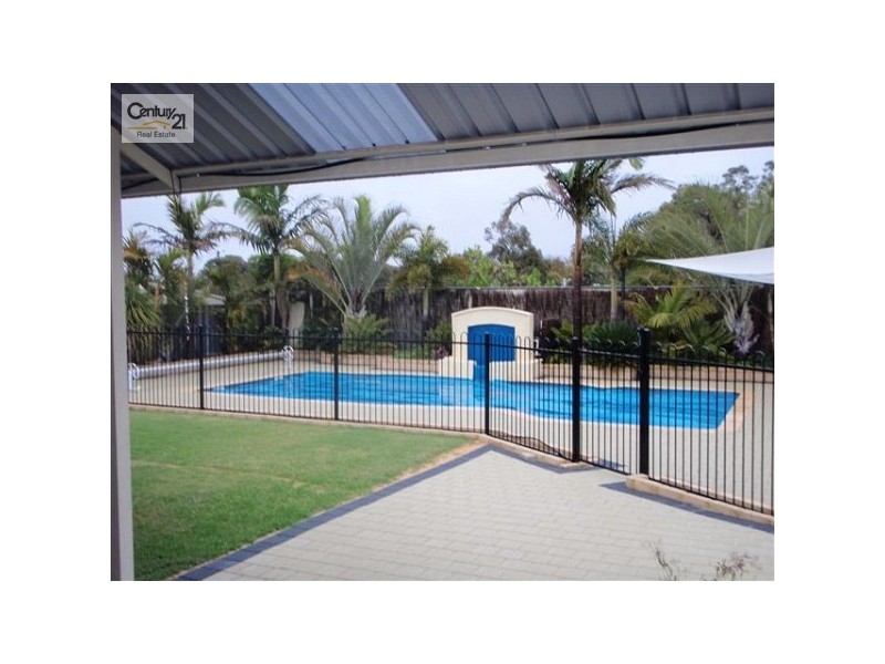 101 Luyer Avenue, Beckenham WA 6107