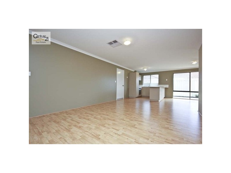 16 Fulmar Way, Seville Grove WA 6112