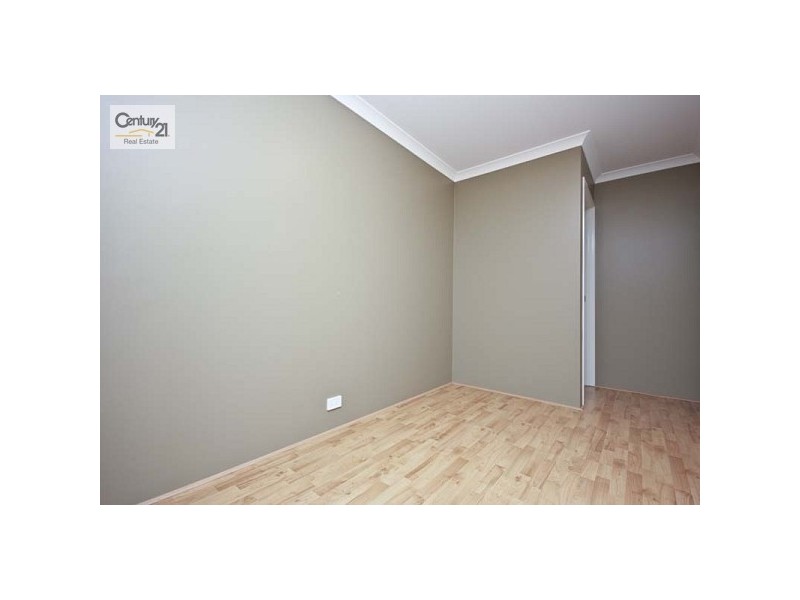 16 Fulmar Way, Seville Grove WA 6112