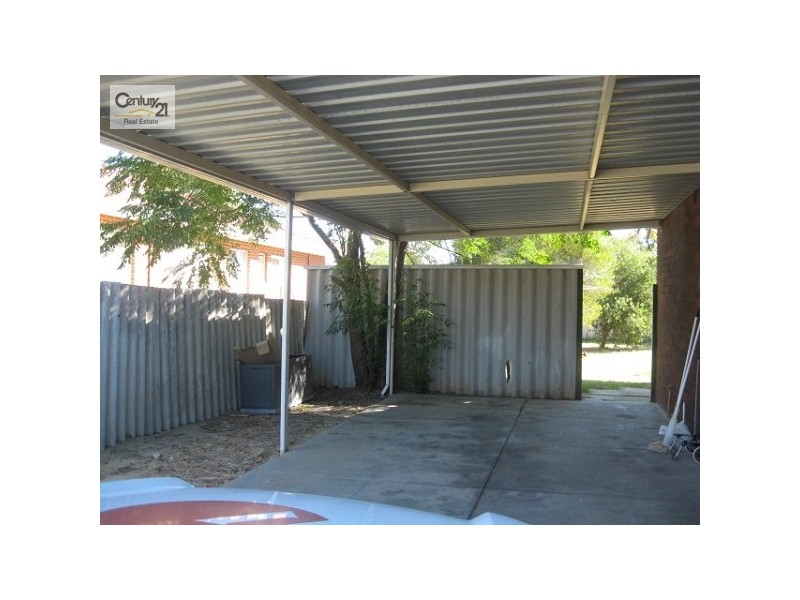 35 Yule Street, Maddington WA 6109