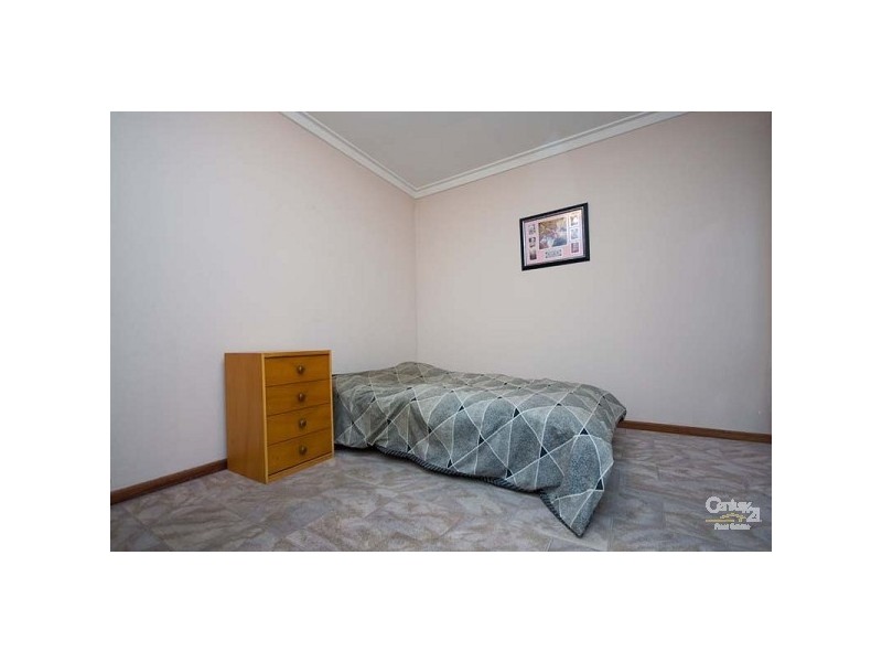 5A Ripplewood Avenue, Thornlie WA 6108