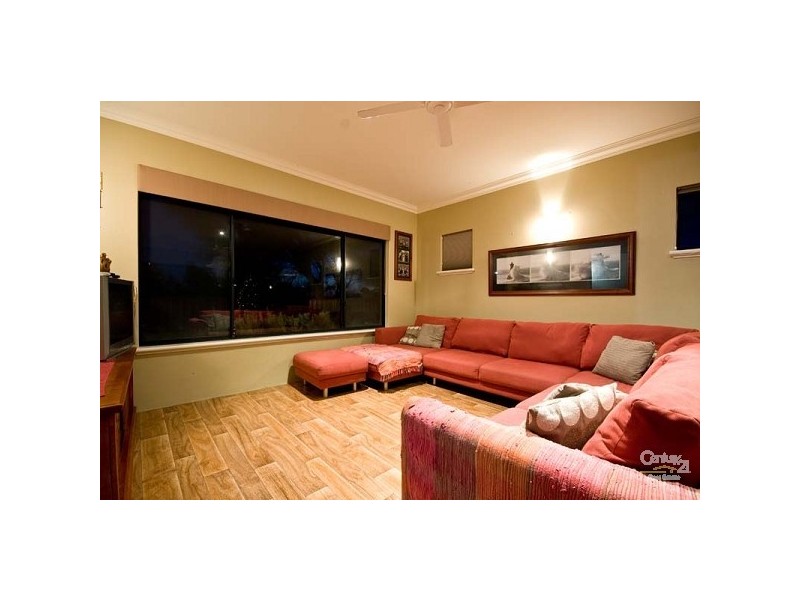 10 Parham Road, Quinns Rocks WA 6030