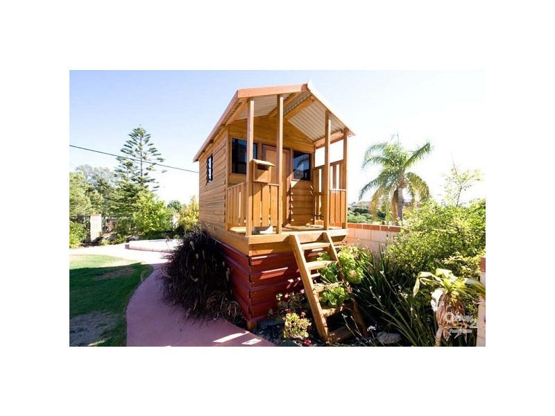 10 Parham Road, Quinns Rocks WA 6030