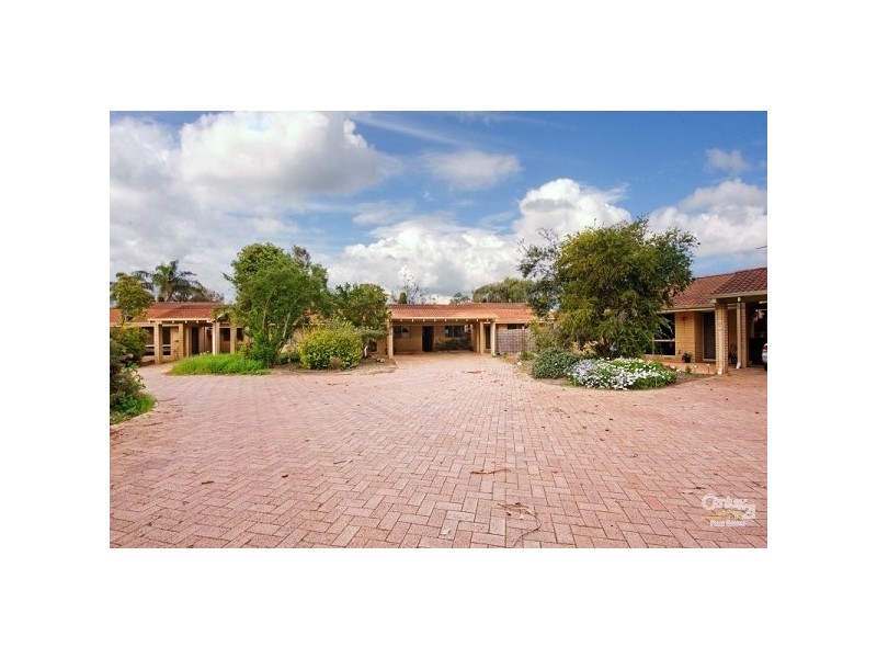 5/20 Charlton Place, Thornlie WA 6108