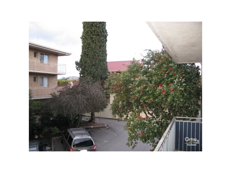 15/26 Baldwin Street, Como WA 6152