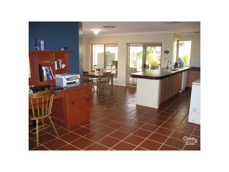 129 Portcullis Drive, Willetton WA 6155