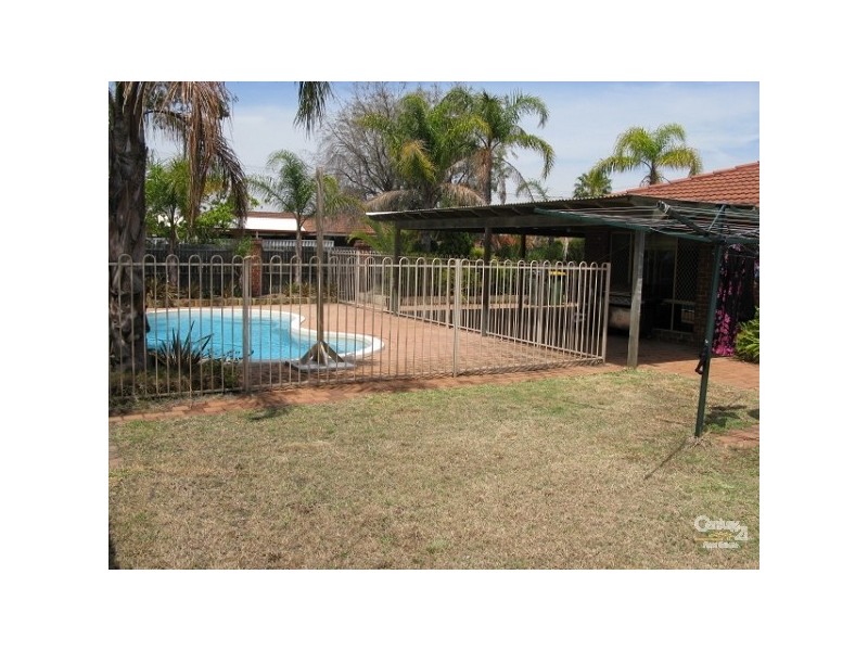 129 Portcullis Drive, Willetton WA 6155
