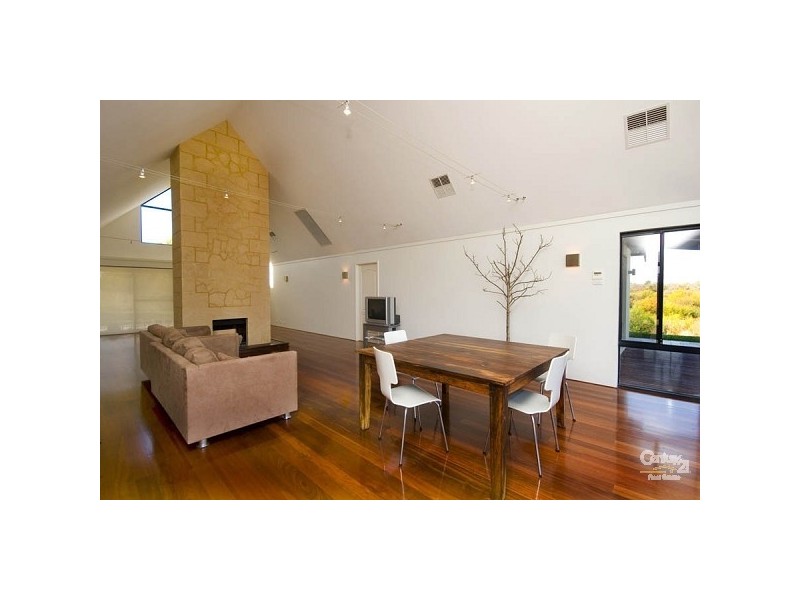 132 Boomerang Road, Oldbury WA 6121