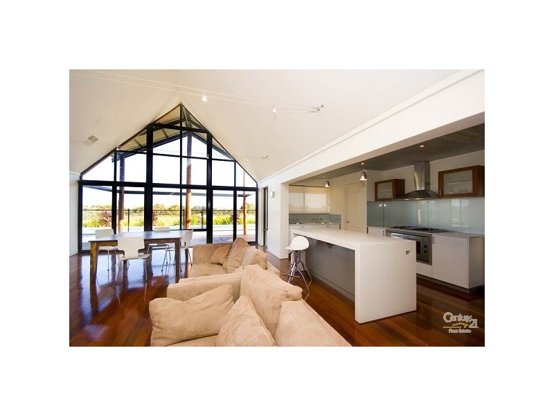 132 Boomerang Road, Oldbury WA 6121