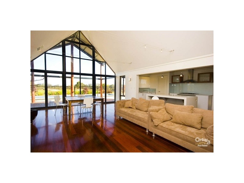 132 Boomerang Road, Oldbury WA 6121