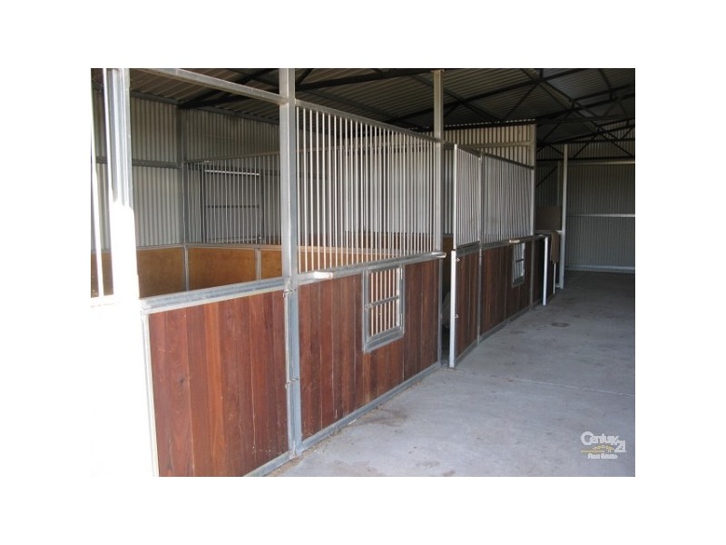 132 Boomerang Road, Oldbury WA 6121