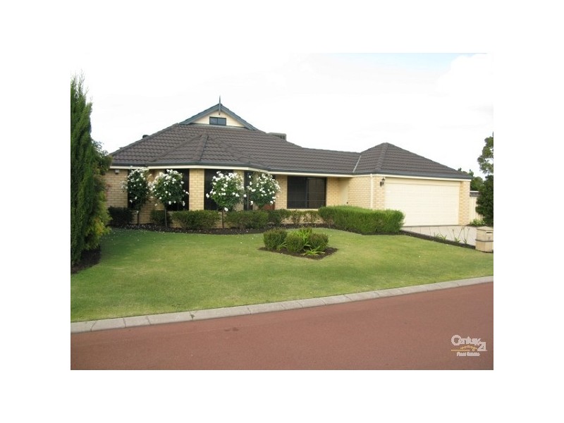 15 Elson Way, Cloverdale WA 6105