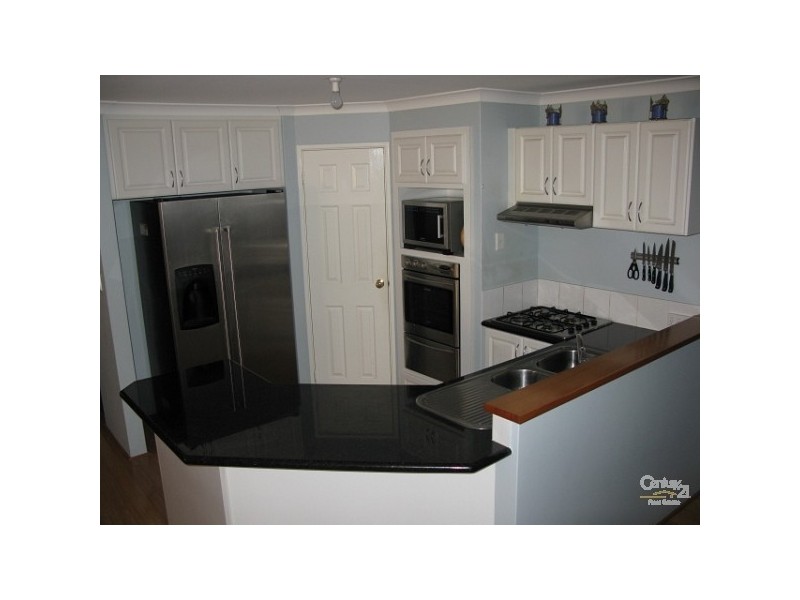 15 Elson Way, Cloverdale WA 6105