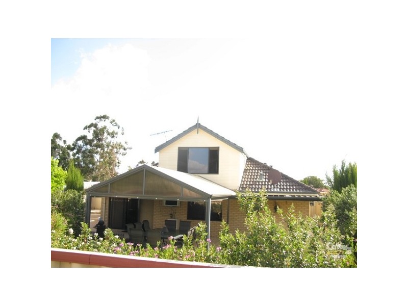 15 Elson Way, Cloverdale WA 6105