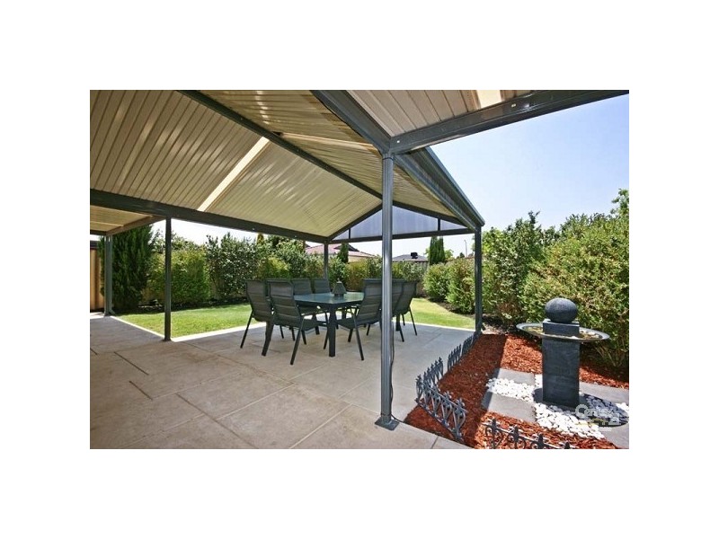 15 Elson Way, Cloverdale WA 6105